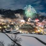 Silvester-Feuerwerk in Wagrain mit Ortspanorama